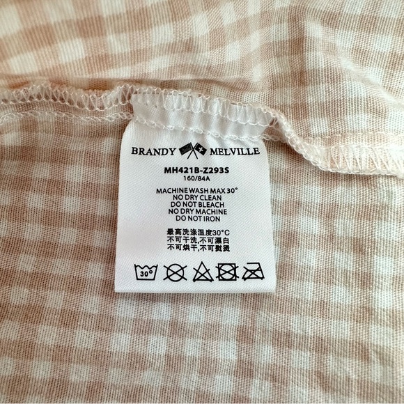 Brandy melville pink gingham bow tank top - Picture 7 of 7